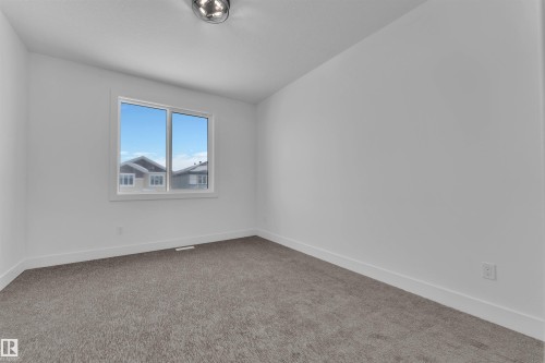 744 Astoria Way, Devon, AB - Indoor Photo Showing Other Room