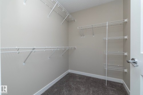 22 13139 205 Street, Edmonton, AB - Indoor With Storage