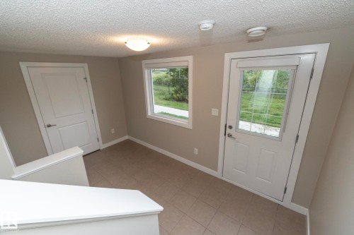 22 13139 205 Street, Edmonton, AB - Indoor Photo Showing Other Room