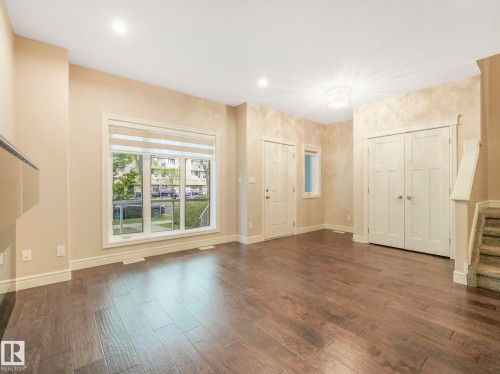 2 10319 120 Street, Edmonton, AB - Indoor Photo Showing Other Room