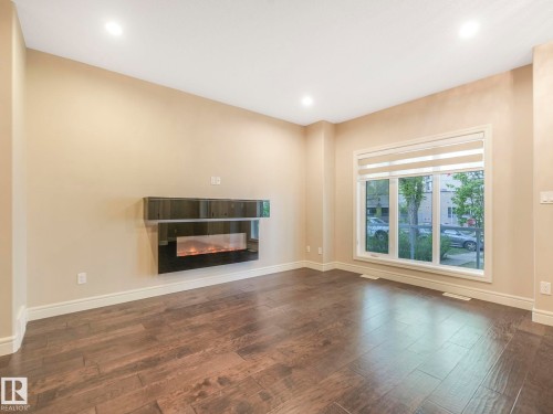 2 10319 120 Street, Edmonton, AB - Indoor With Fireplace
