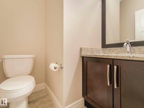 2 10319 120 Street, Edmonton, AB - Indoor Photo Showing Bathroom