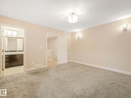 2 10319 120 Street, Edmonton, AB - Indoor Photo Showing Other Room