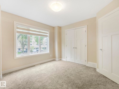 2 10319 120 Street, Edmonton, AB - Indoor Photo Showing Other Room
