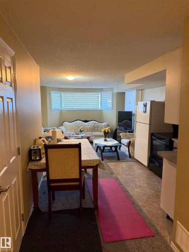 14827 47 Street, Edmonton, AB - Indoor