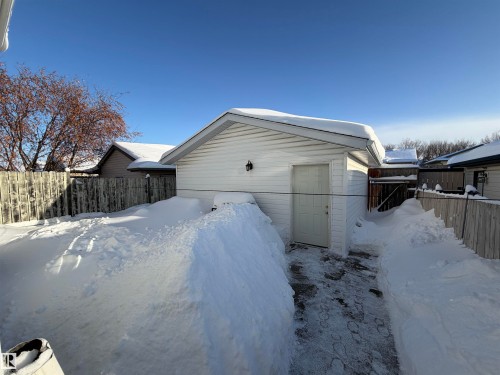14827 47 Street, Edmonton, AB - Outdoor With Exterior