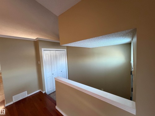 14827 47 Street, Edmonton, AB - Indoor Photo Showing Other Room