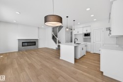 5008 72 Street  Beaumont, AB T4X 3E6