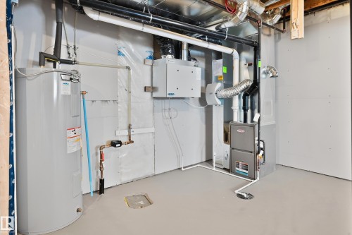 5008 72 Street, Beaumont, AB - Indoor Photo Showing Basement