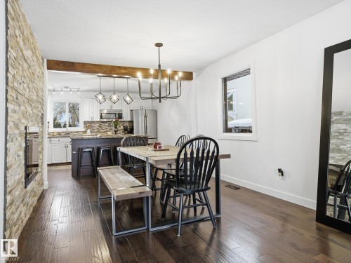 11 Leddy Avenue, St. Albert, AB - Indoor Photo Showing Dining Room