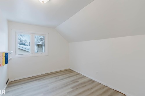 12026 104 Street, Edmonton, AB - Indoor Photo Showing Other Room