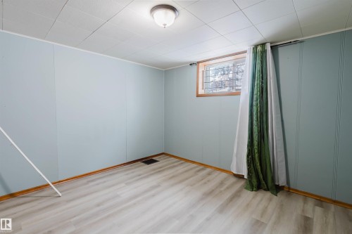 12026 104 Street, Edmonton, AB - Indoor Photo Showing Other Room