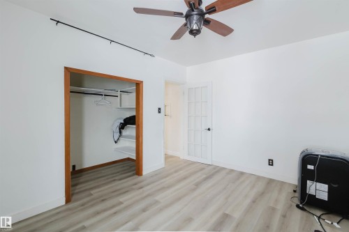 12026 104 Street, Edmonton, AB - Indoor