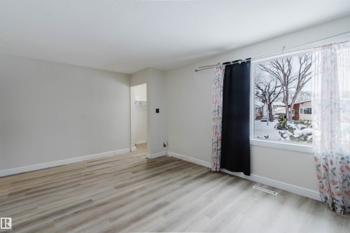12026 104 Street, Edmonton, AB - Indoor Photo Showing Other Room