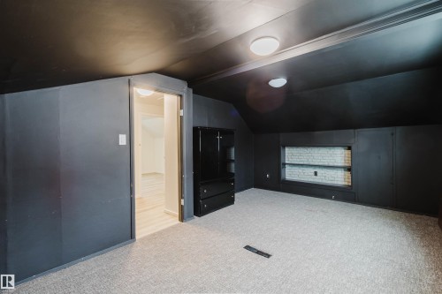 12026 104 Street, Edmonton, AB - Indoor Photo Showing Other Room
