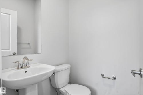 702 Southfork Drive, Leduc, AB - Indoor Photo Showing Bathroom