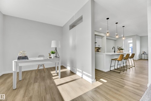 724 Southfork Drive, Leduc, AB - Indoor