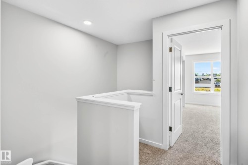 724 Southfork Drive, Leduc, AB - Indoor Photo Showing Other Room