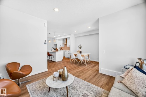 724 Southfork Drive, Leduc, AB - Indoor Photo Showing Living Room