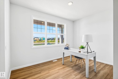 724 Southfork Drive, Leduc, AB - Indoor Photo Showing Office