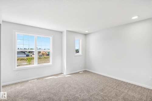 724 Southfork Drive, Leduc, AB - Indoor Photo Showing Other Room