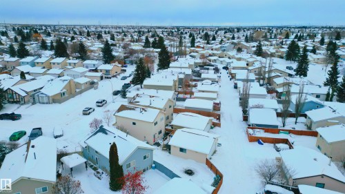 425 Kirkpatrick Crescent, Edmonton, AB - Outdoor With View