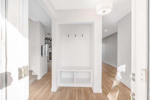 6030 Mill Woods Road S, Edmonton, AB - Indoor Photo Showing Other Room