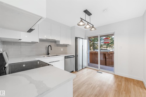 6030 Mill Woods Road S, Edmonton, AB - Indoor Photo Showing Kitchen With Stainless Steel Kitchen