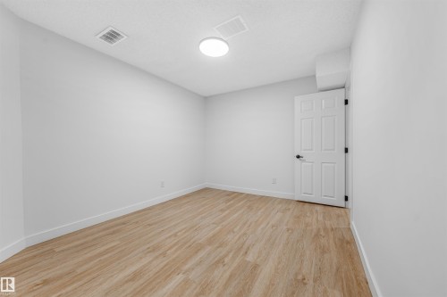 6030 Mill Woods Road S, Edmonton, AB - Indoor Photo Showing Other Room