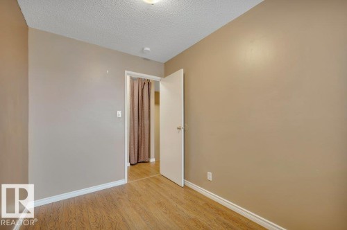 11 14215 82 Street, Edmonton, AB - Indoor Photo Showing Other Room