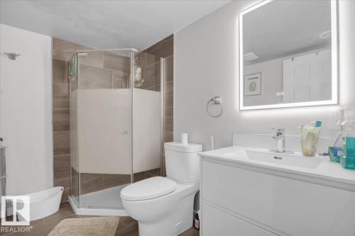 3635 44 Street, Edmonton, AB - Indoor Photo Showing Bathroom