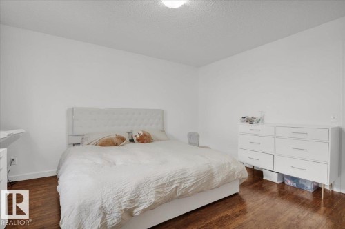 3635 44 Street, Edmonton, AB - Indoor Photo Showing Bedroom