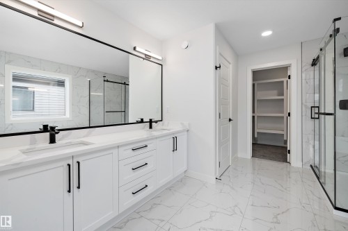 34 Cannes Cove, St. Albert, AB - Indoor Photo Showing Bathroom