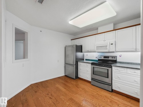 308 6220 Fulton Road, Edmonton, AB - Indoor Photo Showing Kitchen