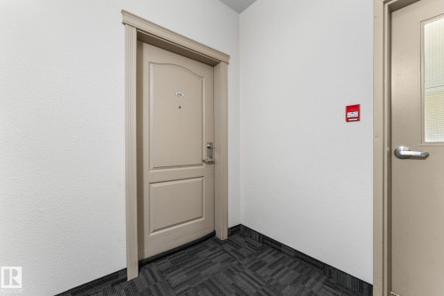 420 12550 140 Avenue, Edmonton, AB - Indoor Photo Showing Other Room