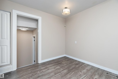 1782 Lakewood Road S, Edmonton, AB - Indoor Photo Showing Other Room