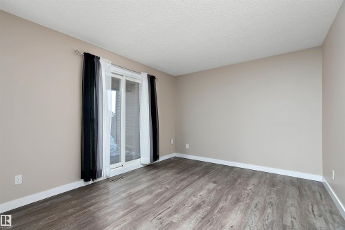 1782 Lakewood Road S, Edmonton, AB - Indoor Photo Showing Other Room
