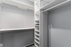 View of walk in closet - 