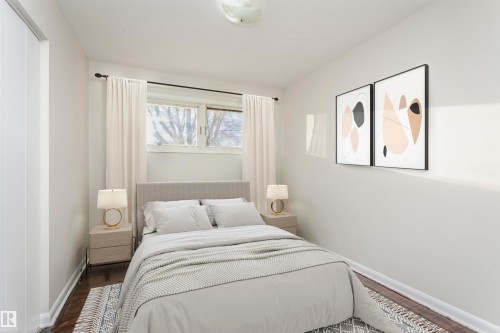 15702 92A Avenue, Edmonton, AB - Indoor Photo Showing Bedroom