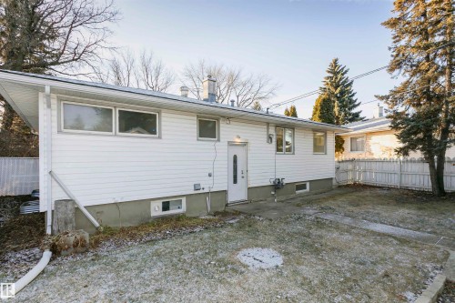 15702 92A Avenue, Edmonton, AB - Outdoor With Exterior