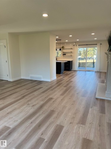 102 1 Street, Rural Lac Ste. Anne County, AB - Indoor