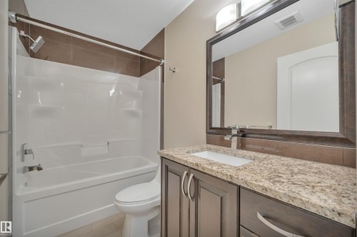 2137 Blue Jay Point(E), Edmonton, AB - Indoor Photo Showing Bathroom