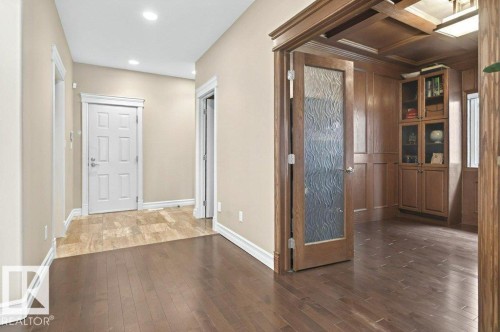 4835 Mactaggart Crest Crest, Edmonton, AB - Indoor Photo Showing Other Room