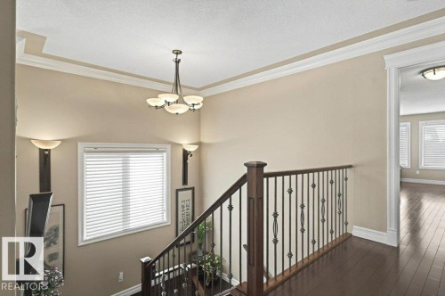 4835 Mactaggart Crest Crest, Edmonton, AB - Indoor Photo Showing Other Room