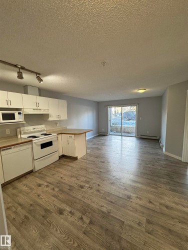 117 10535 122 Street, Edmonton, AB - Indoor Photo Showing Kitchen