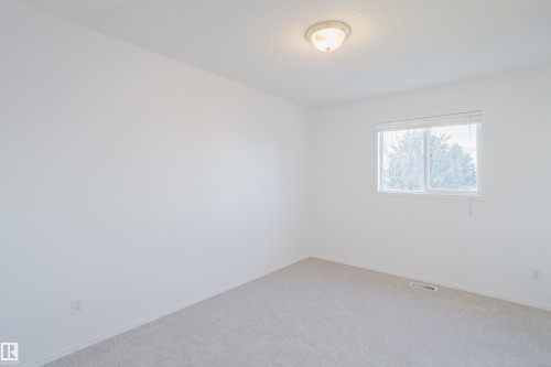 57 843 Youville Drive W, Edmonton, AB - Indoor Photo Showing Other Room