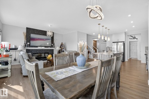 20023 26 Avenue, Edmonton, AB - Indoor Photo Showing Dining Room