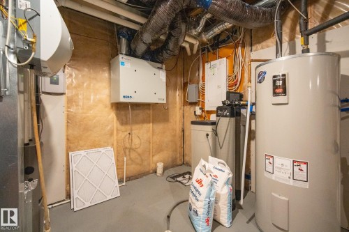 20023 26 Avenue, Edmonton, AB - Indoor Photo Showing Basement