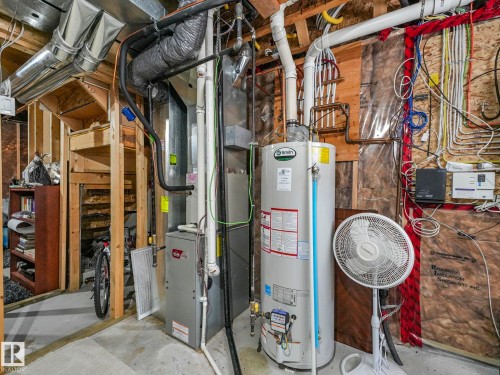 16 3103 Hilton Drive, Edmonton, AB - Indoor Photo Showing Basement