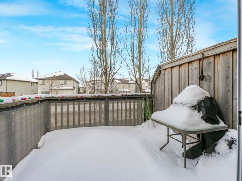 16 3103 Hilton Drive, Edmonton, AB - Outdoor